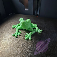 Load image into Gallery viewer, TREE FROG-3D PRINTED STRAW BUDDY