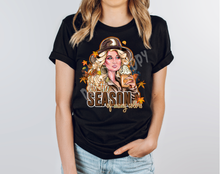 Load image into Gallery viewer, COUNTRY FALL RUN- DOLL MANY COLORS -UNISEX TEE ADULTS/KIDS
